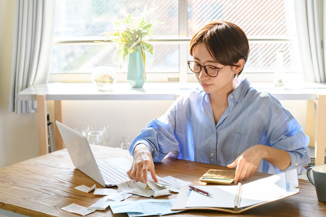イメージ：【紙・電子データ】領収書の保管方法