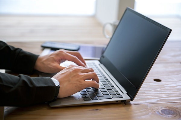 イメージ：クラウド型RPAの2つのデメリット