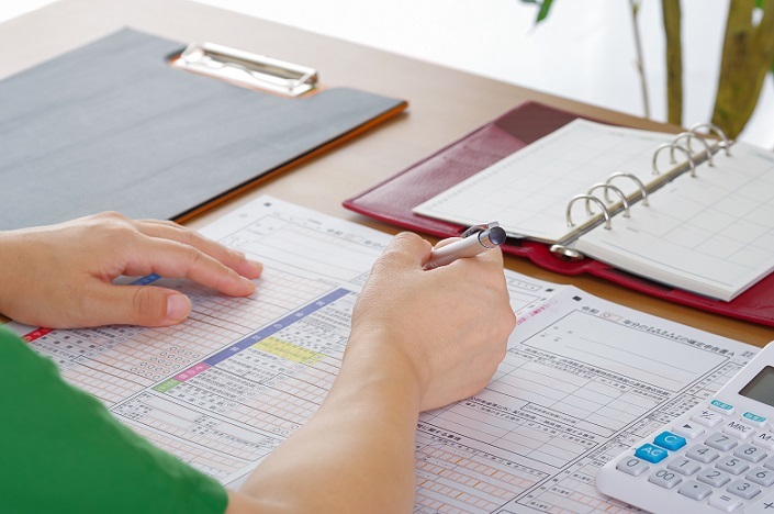 イメージ：確定申告書には何を書く？