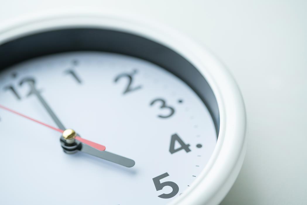 イメージ：電子帳簿保存法導入までの猶予期間【2023年12月末】