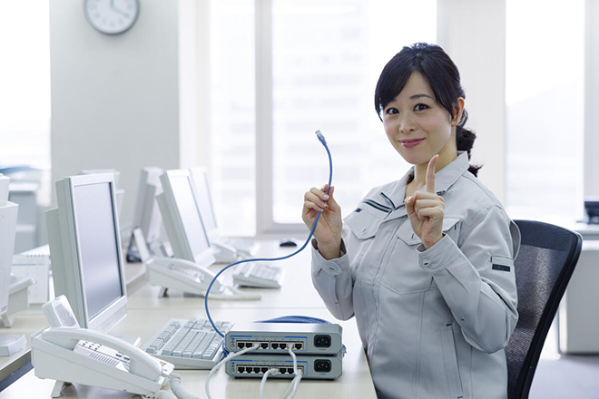 イメージ：LANハブはスペックや特徴を理解してから導入を検討しよう