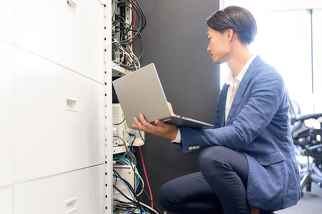 イメージ：ネットワークトラフィック増加が招く3つのトラブル