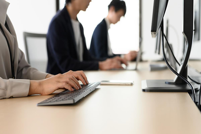 イメージ：無料・有料のウイルス対策ソフトを比較した際の違い