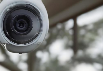 イメージ：強盗や盗難をさせない、防犯体制のしっかりした不動産会社と つきあう