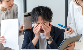 IT部門の人員不足が原因で、ASMの導入や運用まで手が回らない。