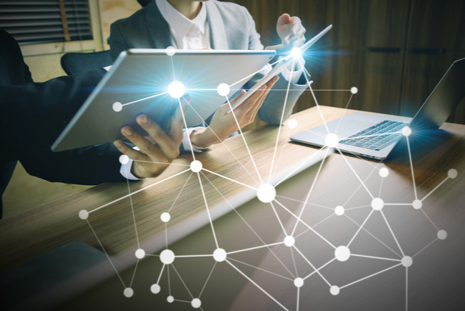 イメージ：すでにペーパーレス化した自治体は何をどう変えたのか